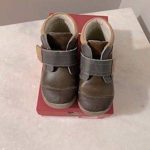 Boys 11 SEE KAI RUN Boots